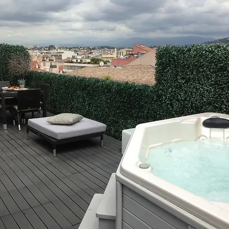 Apartmán Penthouse With Jacuzzi On The Big Terrace *