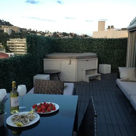 Apartmán Penthouse With Jacuzzi On The Big Terrace *