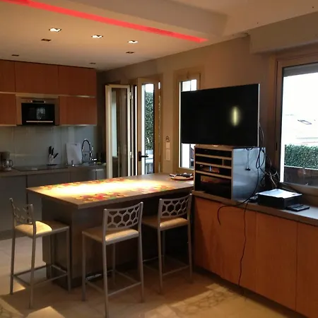 Apartman Penthouse With Jacuzzi On The Big Terrace Cannes